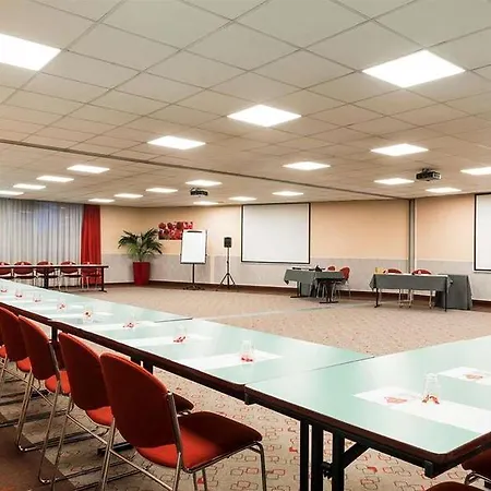 Hotel Ibis Budget Centre Mériadeck Burdeos